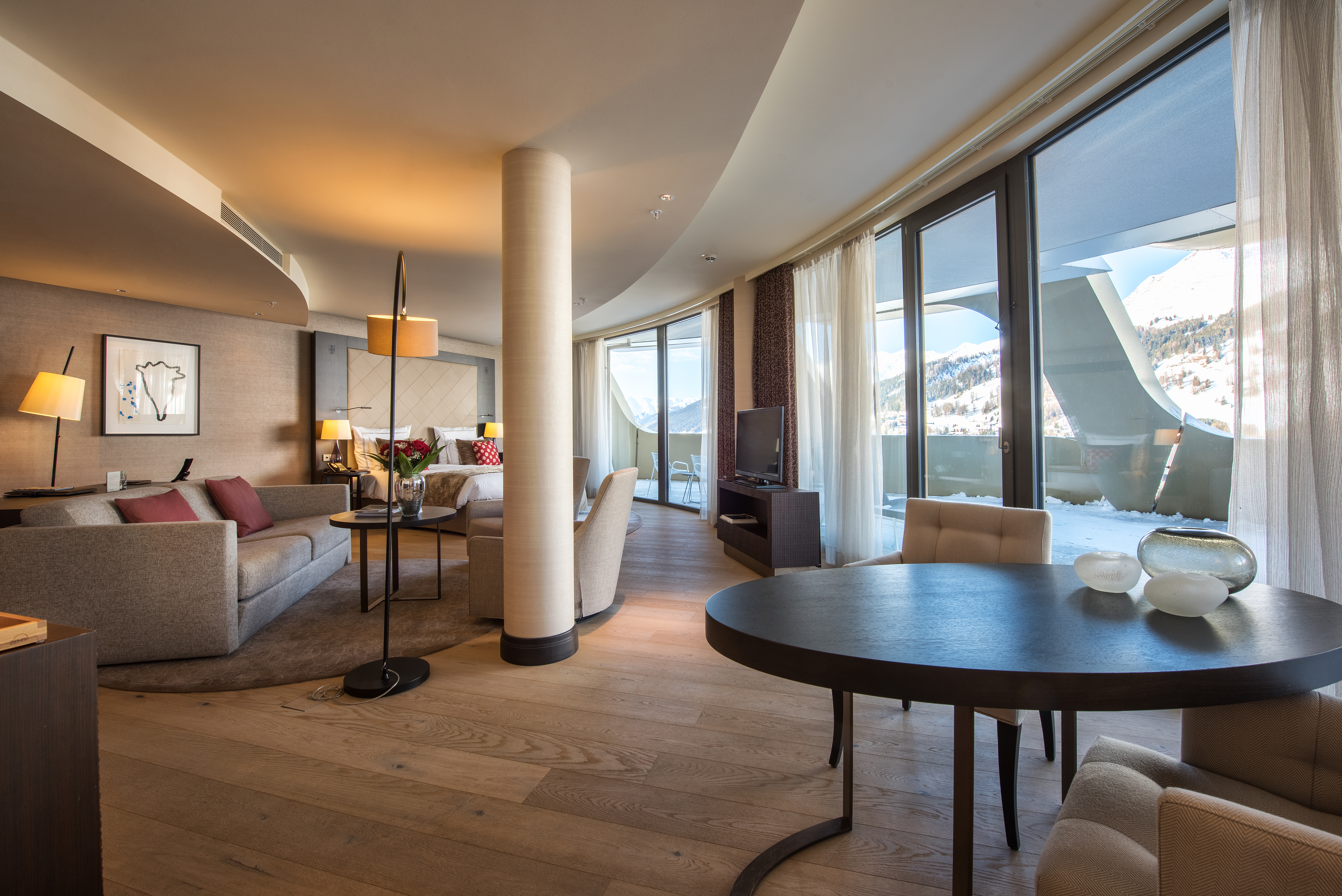 AlpenGold Hotel Davos  5*